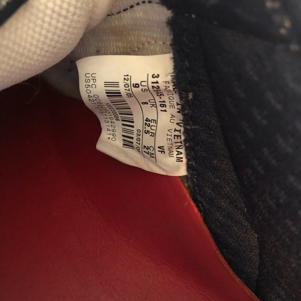 Size 9 Air Force 1. USA.